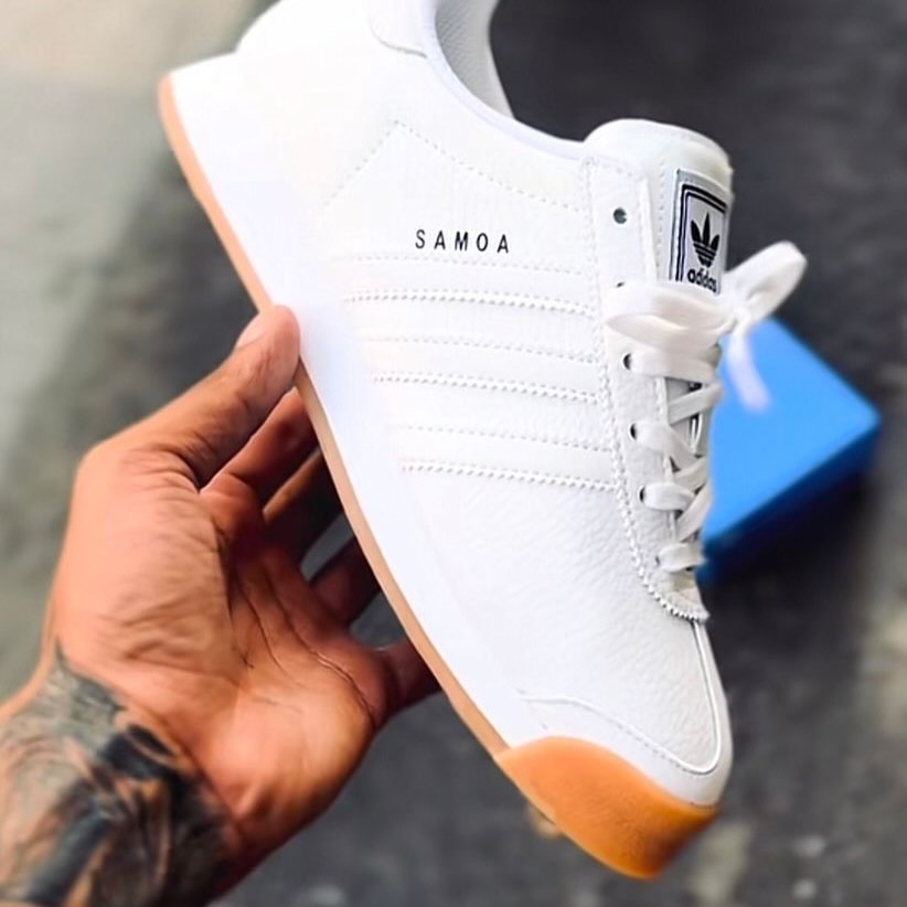 Originals Samoa Gum-sole Sneaker in White